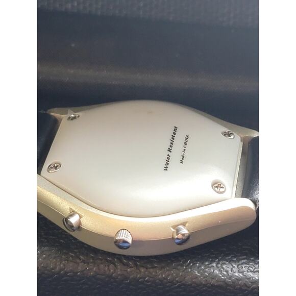 Men’s On-Time Atomic Radio-Controlled Watch – White Dial, Black Leather Strap - Picture 8 of 9